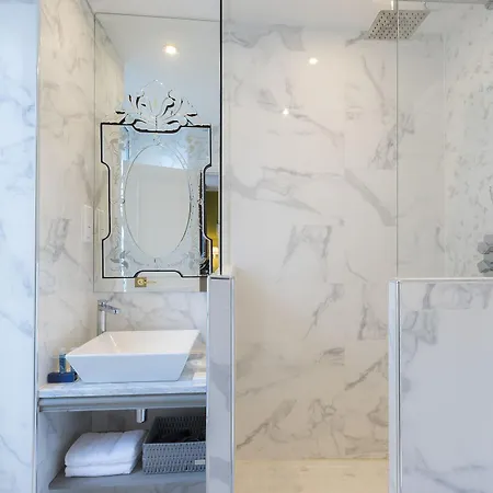 Cluny Square Hotel Paris