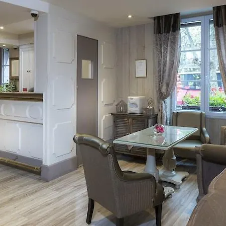 Hotel Cluny Square