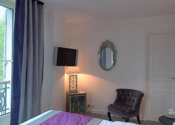 Cluny Square Paříž