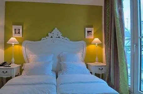 Cluny Square 3* Paříž