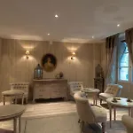 Hotel Cluny Square 3*