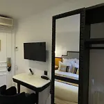 Hotel Cluny Square