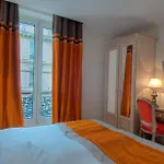 Cluny Square Hotel 3*