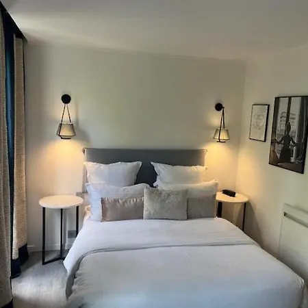 クリュニー スクエア パリ