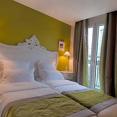 Hotell Cluny Square