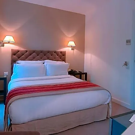 Cluny Square 3* Paris