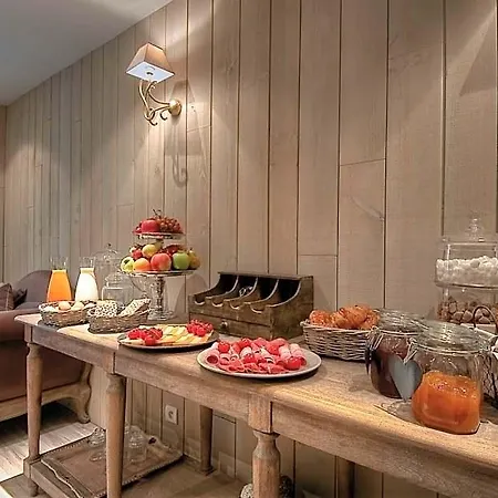Hotell Cluny Square