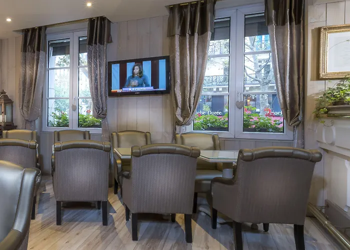 Cluny Square Otel