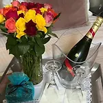 Cluny Square Hotel 3*